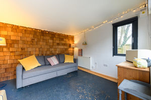 Garden Office- click for photo gallery